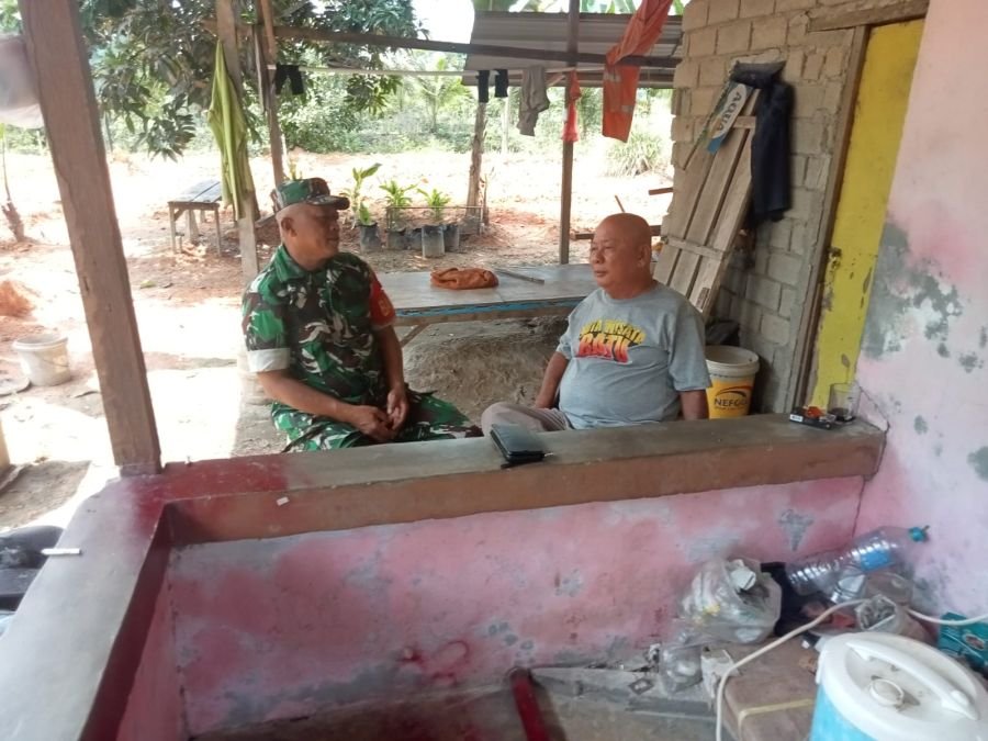 Babinsa Pangke Ajak Warga Perkuat Kepedulian Lingkungan