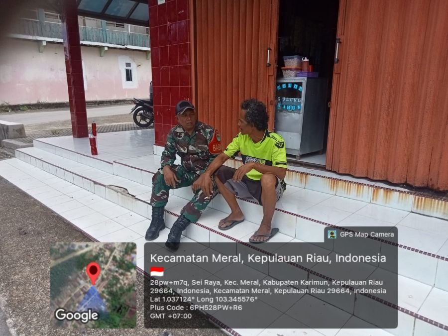 Babinsa Pangke Perkuat Kedekatan dengan Warga Kampung Suka Maju
