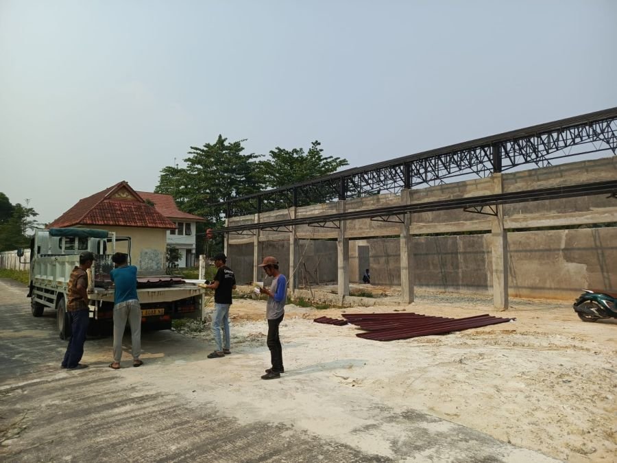 Babinsa Pantau Pembangunan KDKMP Palas, Dorong Penguatan Ekonomi Masyarakat