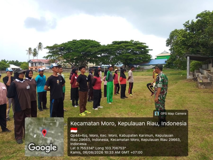 Babinsa Pauh Gembleng Paskibraka Moro Sambut HUT RI Ke-81