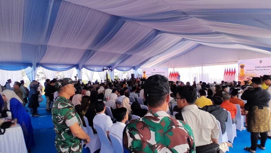 BABINSA PENYENGAT MONITOR PELAKSANAAN GROUNDBREAKING MUSEUM DAN MONUMEN BAHASA NASIONAL SERTA KUNJUN