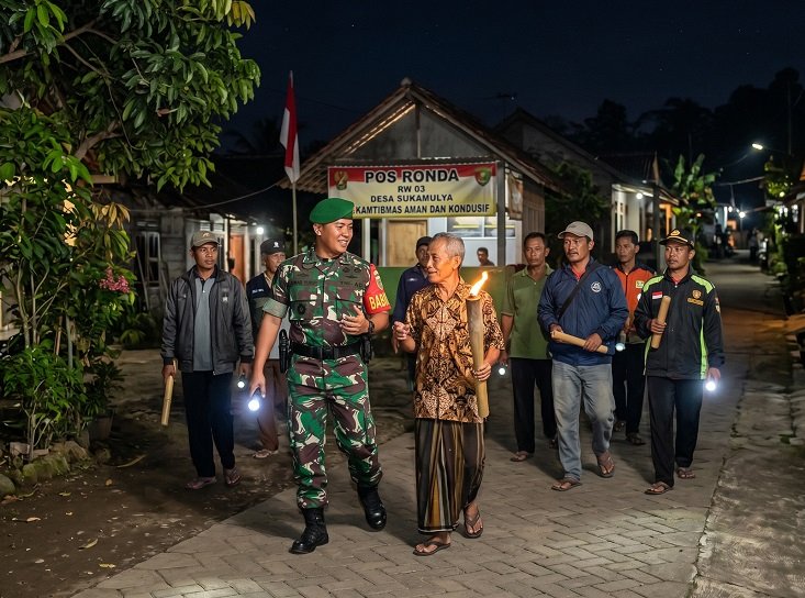 Babinsa Perkuat Pengawasan Ronda, Tekan Risiko Gangguan Kamtibmas