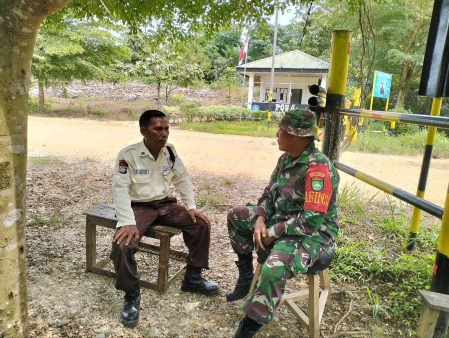 Babinsa Perkuat Sistem Keamanan PT Musim Mas Lewat Komsos