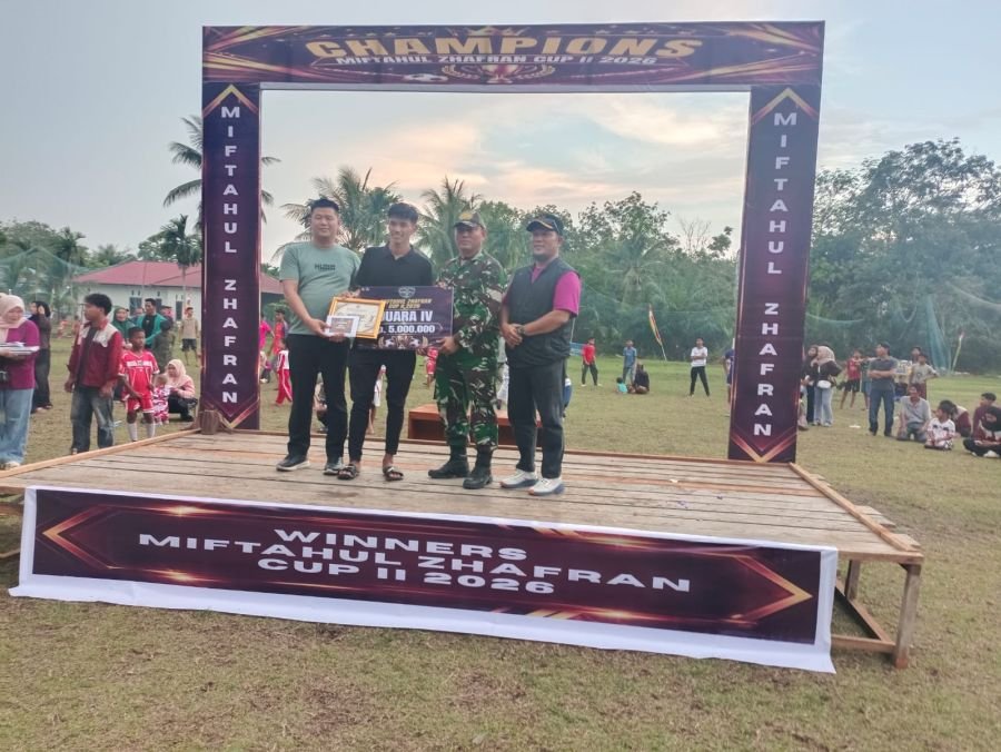 Babinsa  pos ramil 04/Rupat hadiri penutupan turnamen Mitfatul Zafran cup 11