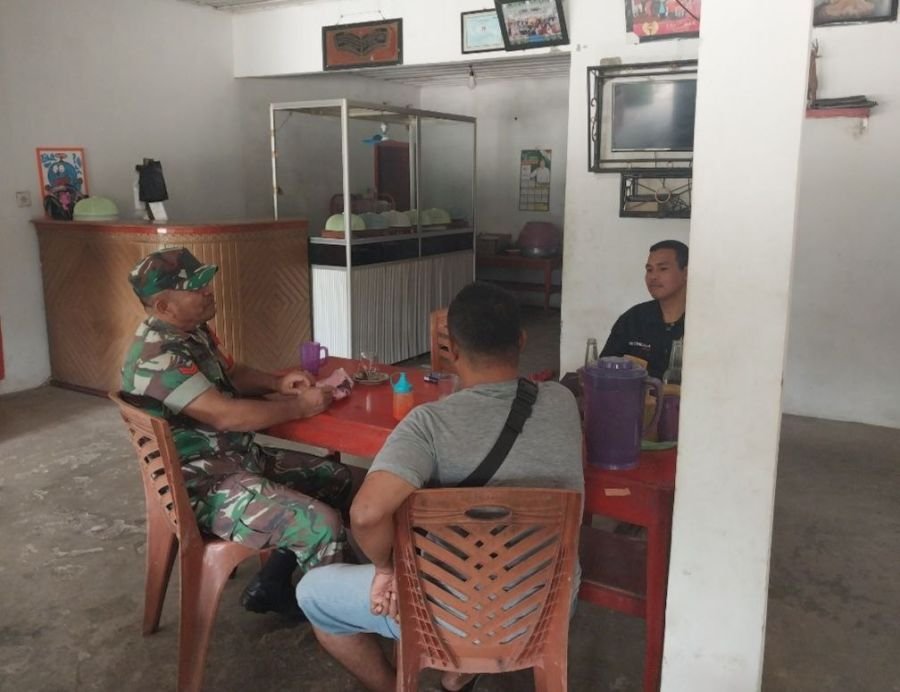 Babinsa Ramil 07/KH Ajak Warga Perkuat Antisipasi Aksi Curanmor