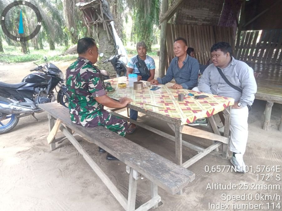 Babinsa Rantau Panjang, Sertu Rudy Intensifkan Komsos Jaga Stabilitas Wilayah
