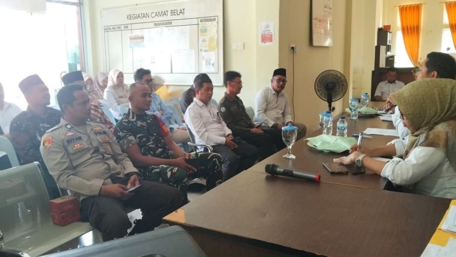 Babinsa Sebele Matangkan Persiapan HUT RI dan STQ Belat