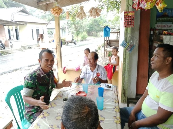 Babinsa Selemam Tegaskan Orang Tua Kunci Bentuk Karakter Anak