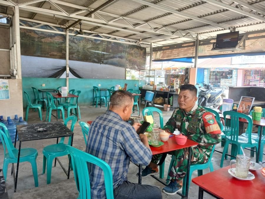 Babinsa Serka Wisnu Bangun Kedekatan dengan Mitra Karib Secara Humanis