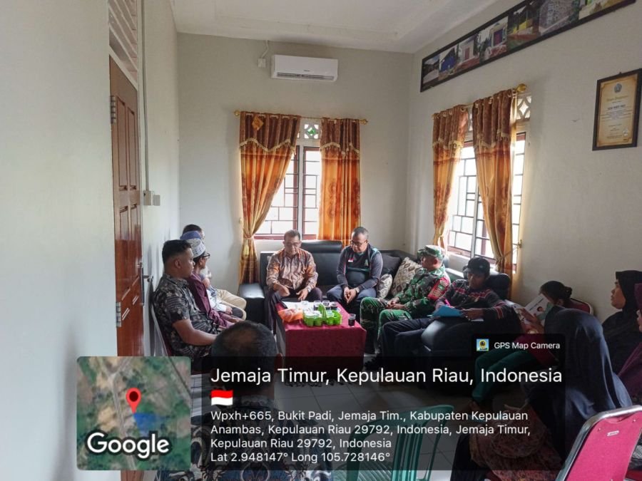 Babinsa Sertu Olih Solih Hadiri Musyawarah Penetapan Penerima BLT Dana Desa di Bukit Padi