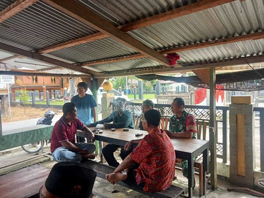 Babinsa Sertu Suwendi Gelar Komsos Bersama Warga, Tingkatkan Cegah Dini di Wilayah