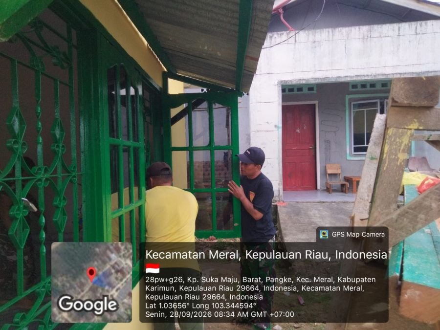 Babinsa Sertu Taufik Turun Tangan Rehab Fasilitas PAUD di Pangke