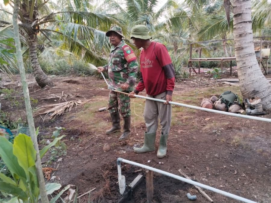 BABINSA  SIMPANG  GAUNG  RAMIL 05/GAS  PERKUAT  KESIAPSIAGAAN  LEWAT  PEMBANGUNAN  SUMUR  BOR