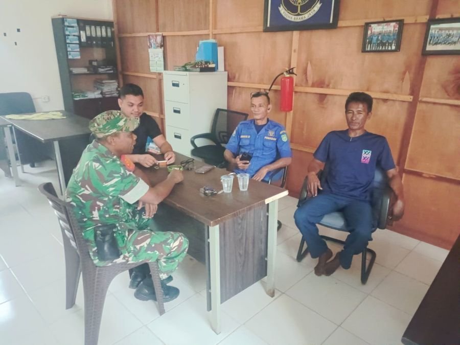 Babinsa Sosialisasikan Kampung Pancasila, Perkuat Nilai Kebangsaan di Desa Sungai Selari