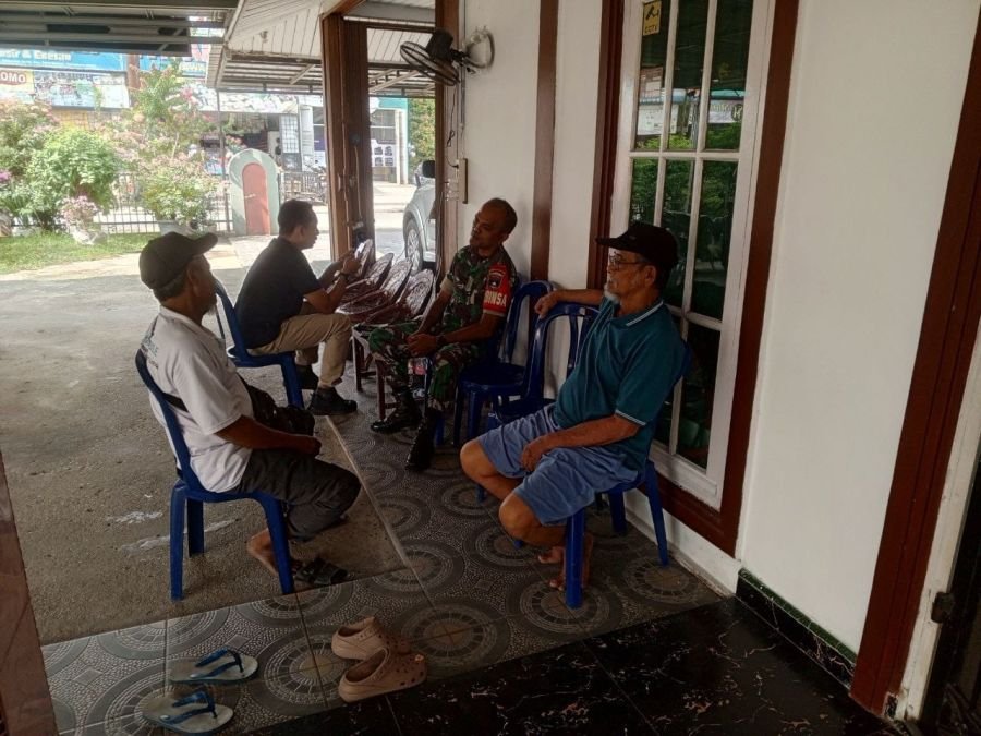 Babinsa Sukajadi Perkuat Silaturahmi, Ajak Warga Jaga Persatuan di Tengah Keberagaman