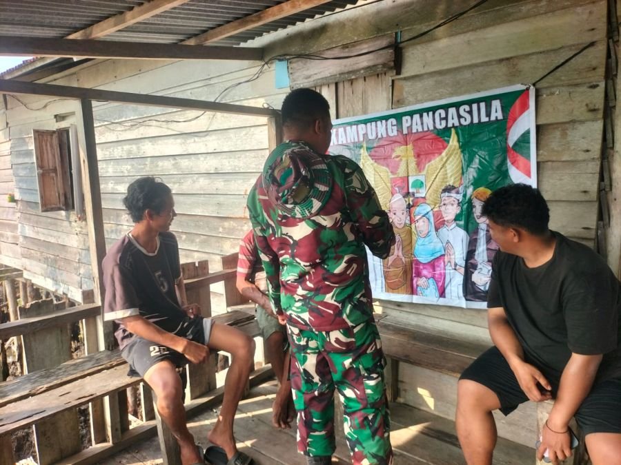 Babinsa Sungai Apit Ajak Warga Sungai Rawa Perkuat Nilai Pancasila