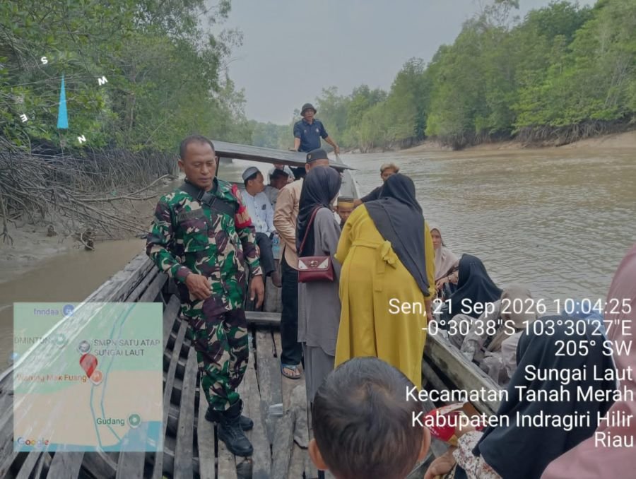 Babinsa Sungai Laut Ingatkan Nelayan: Jangan Abaikan Keselamatan Saat Melaut