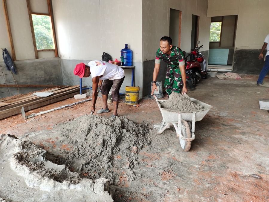 Babinsa Sungai Sebesi Perkuat Komsos, Serap Aspirasi Warga Langsung
