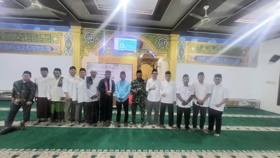 Babinsa Tangkerang Labuai Hadiri Maulid Nabi, Perkuat Silaturahmi Bersama Warga