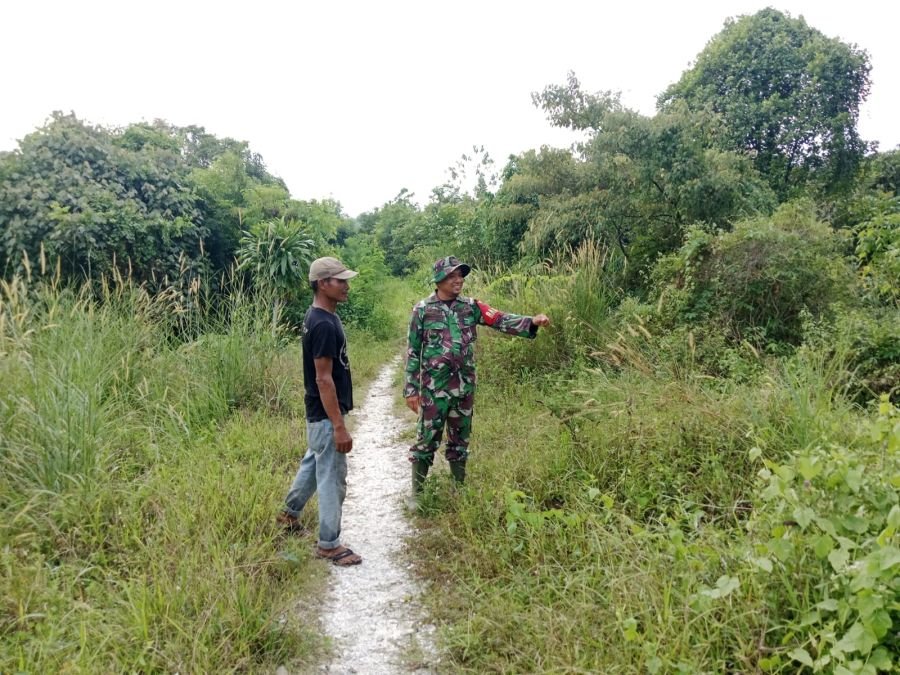 Babinsa Tangkerang Timur Ajak Warga Jaga Alam, Cegah Karhutla Sejak Dini