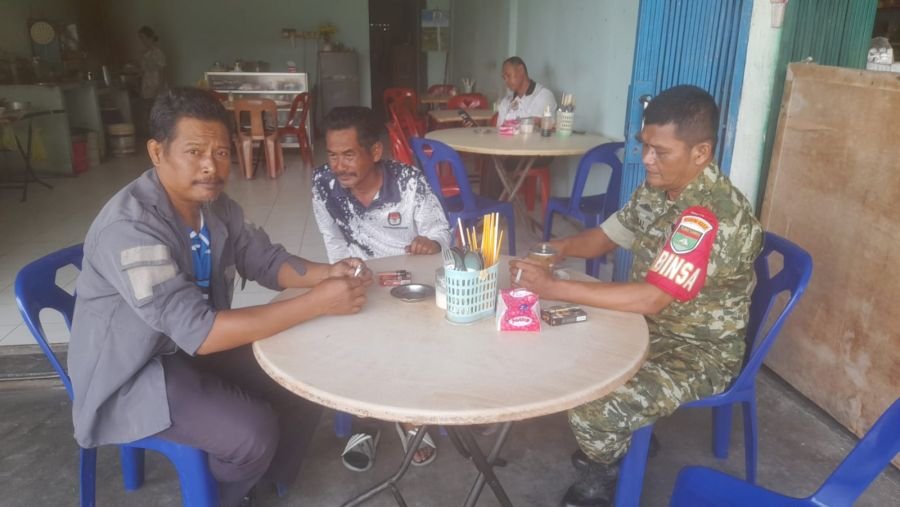 Babinsa Tanjung Batu Perkuat Sinergi Dishub dan Pemuda Kundur