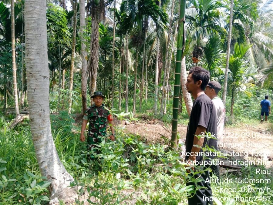 Babinsa Tanjung Siantar Intensifkan Sosialisasi Tapal Batas, Titik Api Nihil