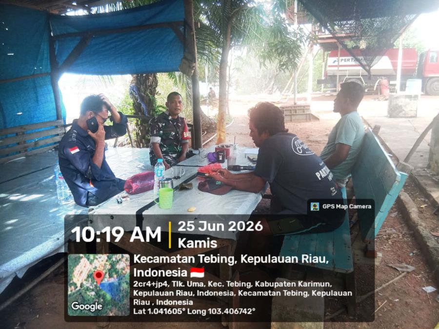 Babinsa Tebing Ajak Warga Perkuat Silaturahmi Demi Lingkungan Kondusif