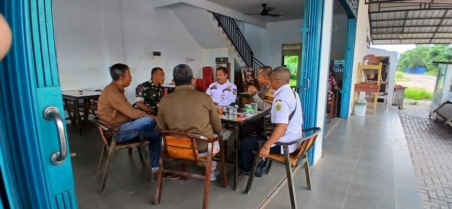 Babinsa Tebing Perkuat Sinergi Bersama Camat dan Bhabinkamtibmas
