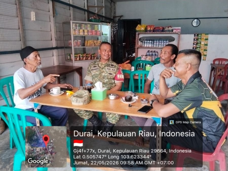 Babinsa Telaga Tujuh Perkuat Kamtibmas Lewat Komsos Warga