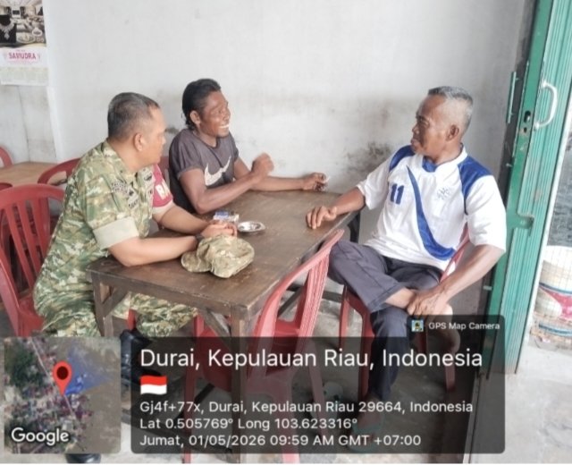 Babinsa Telaga Tujuh Perkuat Komsos, Jaga Kedekatan dengan Warga