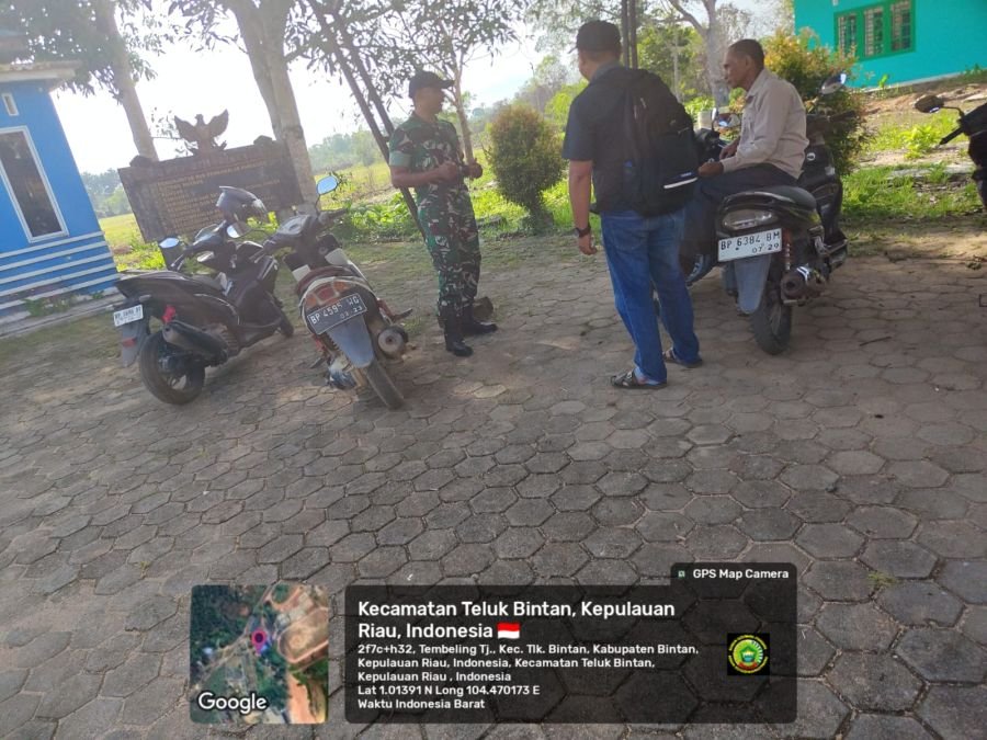 Babinsa Tembeling Tanjung Ajak Warga Ciptakan Lingkungan Bersih dan Bebas dari Sampah.