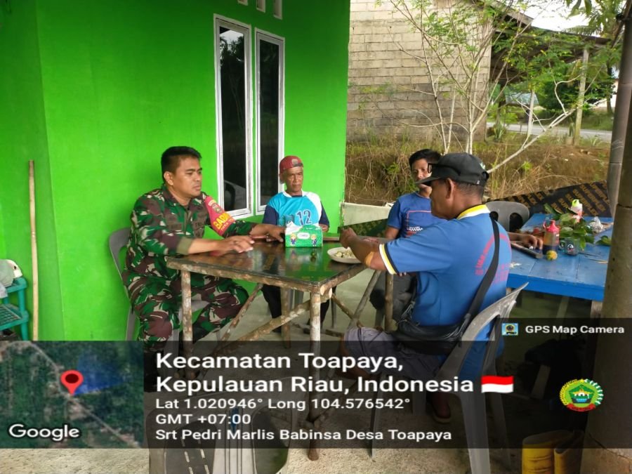BABINSA TOAPAYA HIMBAU AKTIFKAN POSKAMLING UNTUK JAGA KEAMANAN LINGKUNGAN.
