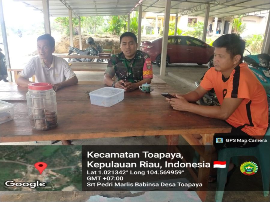 Babinsa Toapaya Perkuat Toleransi, Ajak Warga Jaga Kerukunan