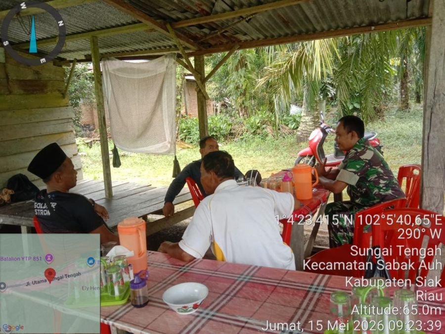 Babinsa Turun Menyapa Warga, Komsos Jadi Jembatan Aspirasi di Sungai Tengah