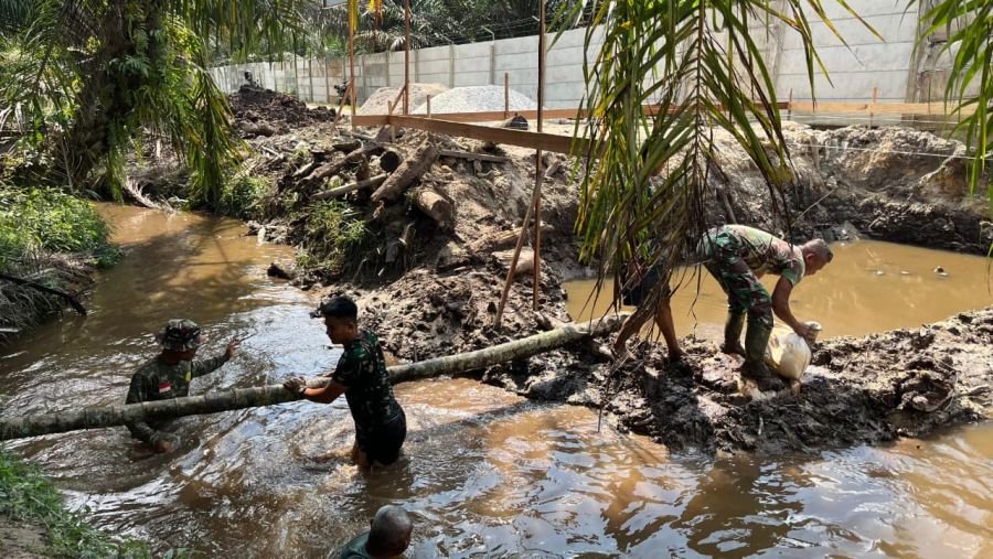 Bangun Akses, Bangun Hrapan: Kodim 0301 Pekanbaru Lanjutkan Jembatan Garurda