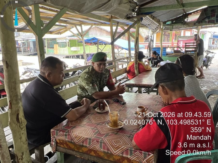 BANGUN KOMUNIKASI YANG BAIK DENGAN MITRA KARIB BABINSA KORAMIL 08/MDH KOMSOS DI WILAYAH BINAAN
