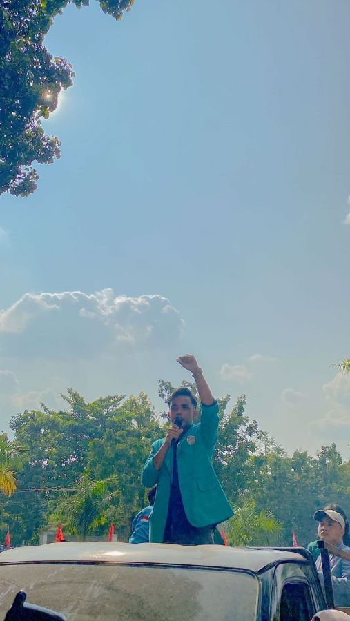 BEM Universitas Hang Tuah bersama BEM Se - Riau Demo DPRD Riau