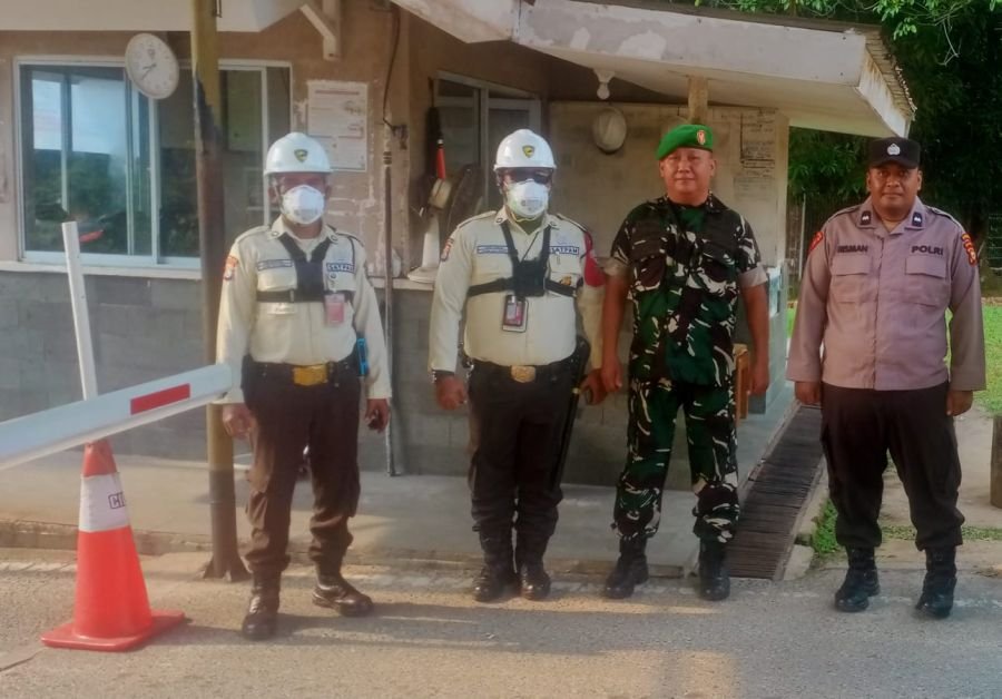 Cegah Gangguan Kamtibmas, Babinsa dan Bhabinkamtibmas Ajak Sekuriti Tuah Residence Tingkatkan Kepedu