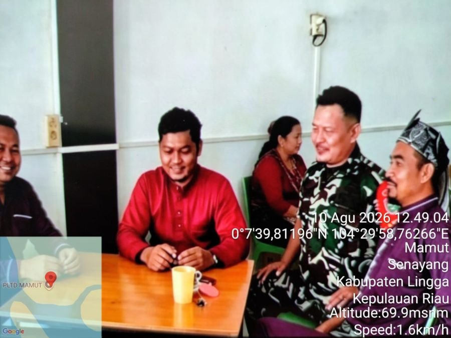 Cegah Hoaks dan Penipuan Daring, Babinsa Koramil 06/Senayang Perkuat Literasi Digital Warga