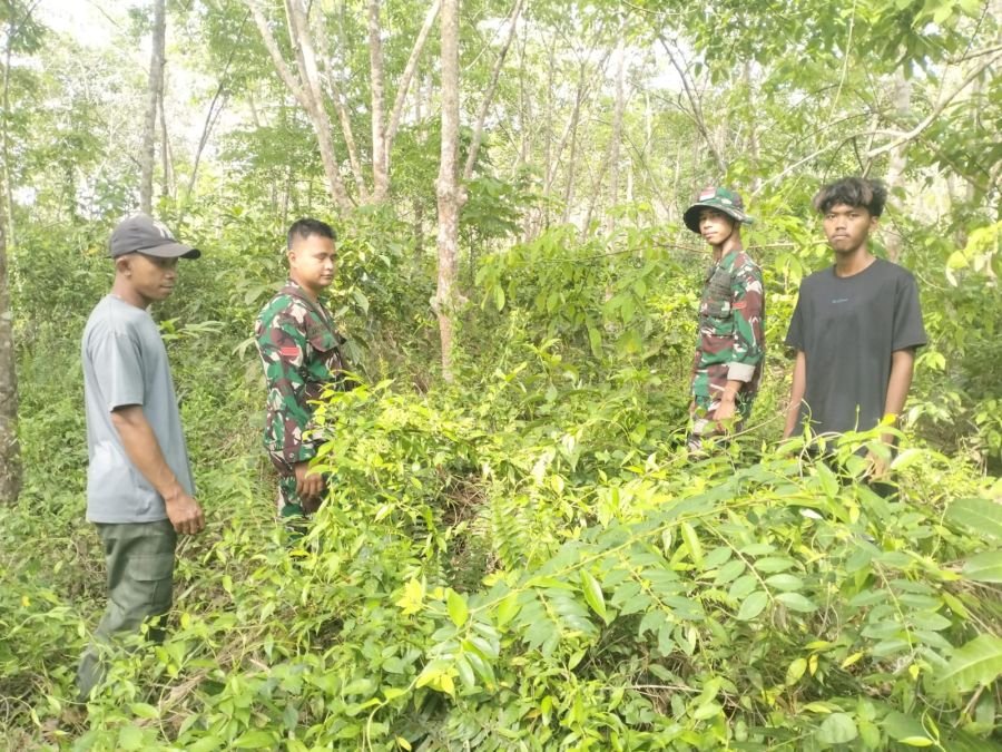 Cegah Karhutla, Babinsa Koramil 02/Tebing Tinggi Intensifkan Patroli di Gemala Sari