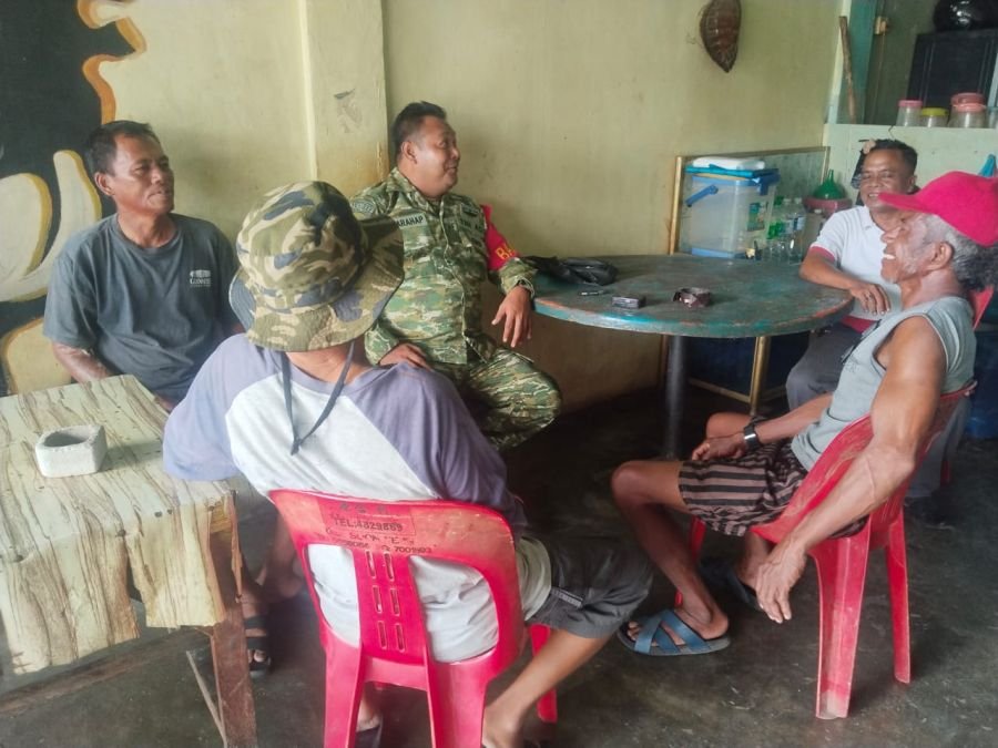 Babinsa Kopka A. Harahap Edukasi Warga Benan untuk Cegah Karhutla