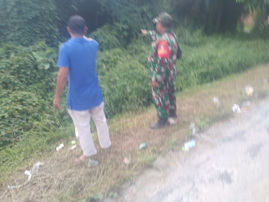 Cegah Karhutla Sejak Dini, Serka Andi Saputra Sisir Kawasan Rawan Kebakaran di Rumbai Timur