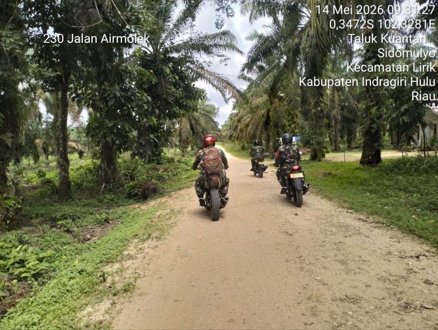 Cegah Karhutla, Sertu Rubiyanto Pimpin Patroli dan Sosialisasi di Desa Sidomulyo