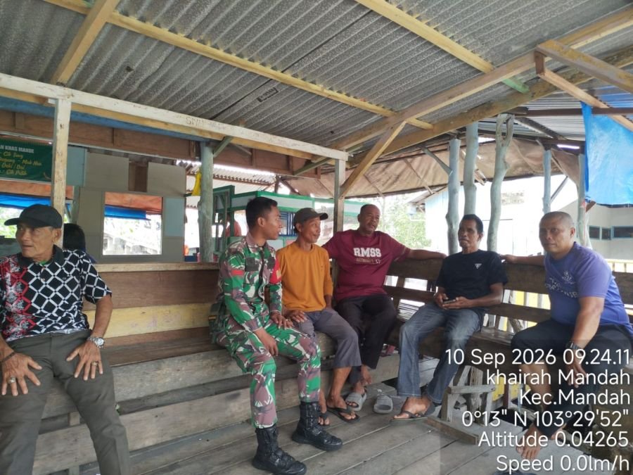Cegah Kebakaran di Musim Kemarau Babinsa Kormail 08/MDH  Himbau Warga Tingkatkan Kewaspadaan