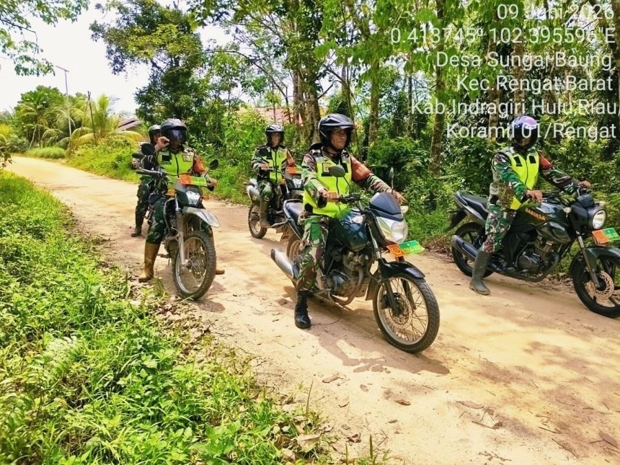 Cegah Kebakaran Lahan, Babinsa Koramil 01/Rengat Gencarkan Patroli dan Sosialisasi Karhutla