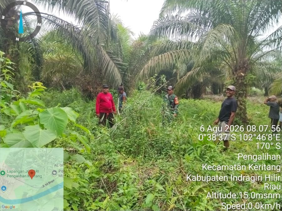 Cegah Sebelum Terjadi: Babinsa 09/Kemuning Rutin Patroli Karhutla Di Pengalihan