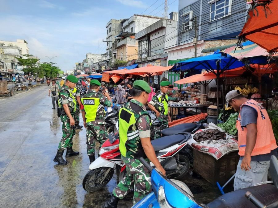 Ciptakan Rasa Aman Saat Perayaan Hari Raya Idul Adha, Personel Koramil 0321-03/Bgs Rohil Gelar Patro