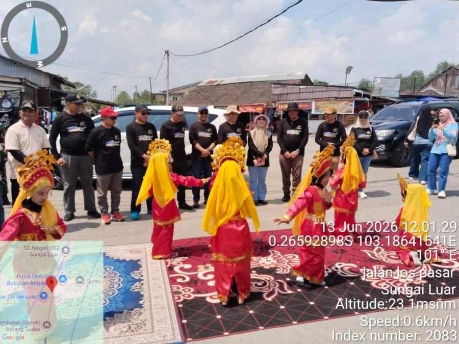 Dandim 0314/Inhil Hadiri Pembukaan Lomba Pacu Pompong Milad Inhil ke-61 di Desa Sungai Luar