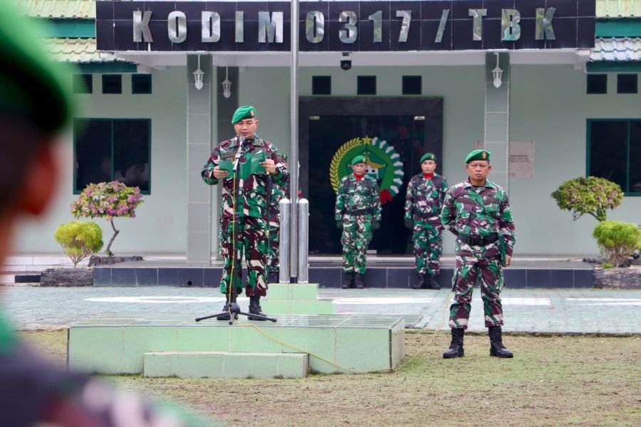 Dandim 0317/TBK Pimpin Upacara 17-an, Pertegas Kesiapsiagaan dan Disiplin Prajurit