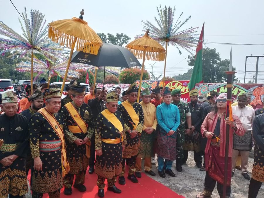 Dandim 0321/Rohil Hadiri Pengukuhan Ketua MKA LAMR Rohil